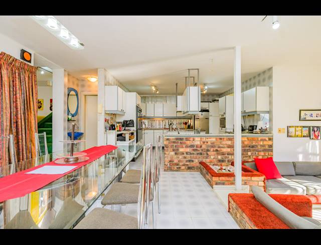 4 BEDROOM HOUSE FOR SALE IN RESERVOIR HILLS